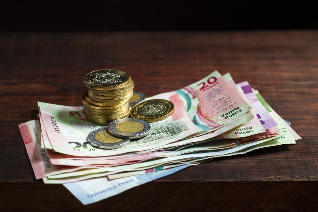 UAE Currency & Budget Tips